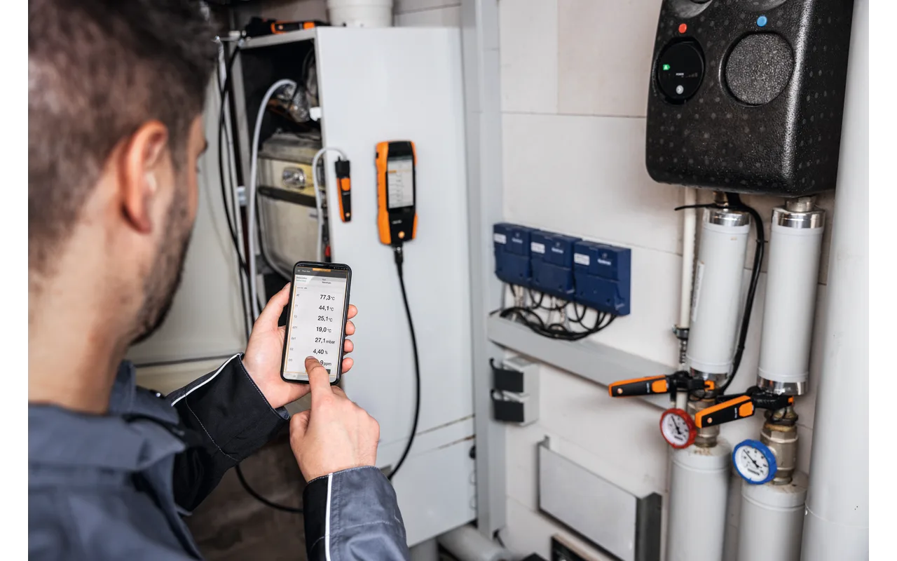 Testo 300 Flue Gas Analyzer, O2,NO Sensors, Longlife - Image 2